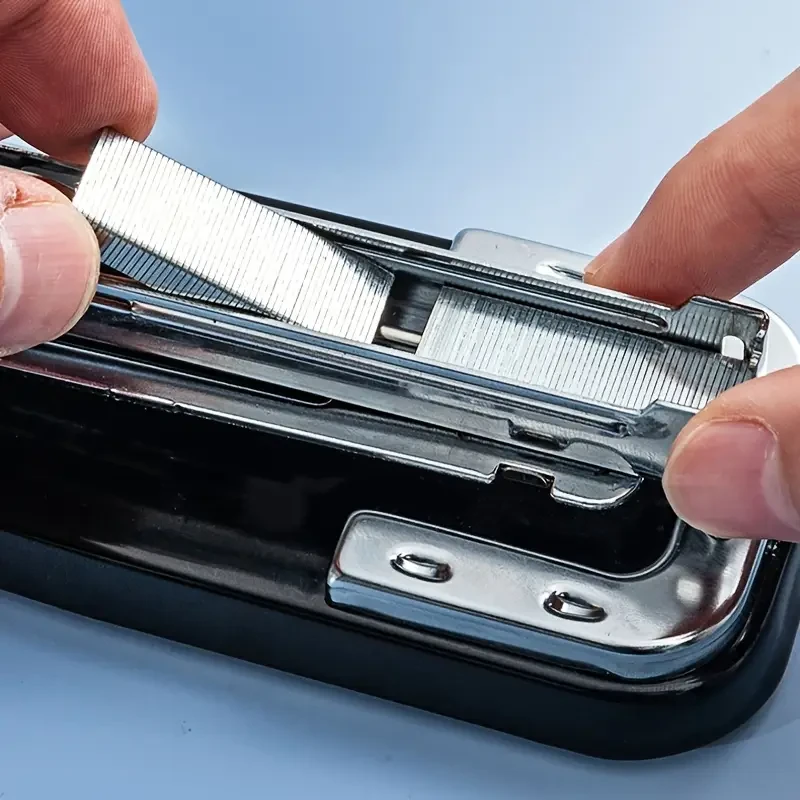 M&G Rotatable Labor-Saving Stapler