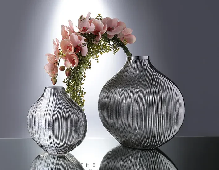 High-grade Hand-blown Glass Vase Decoration Flowers