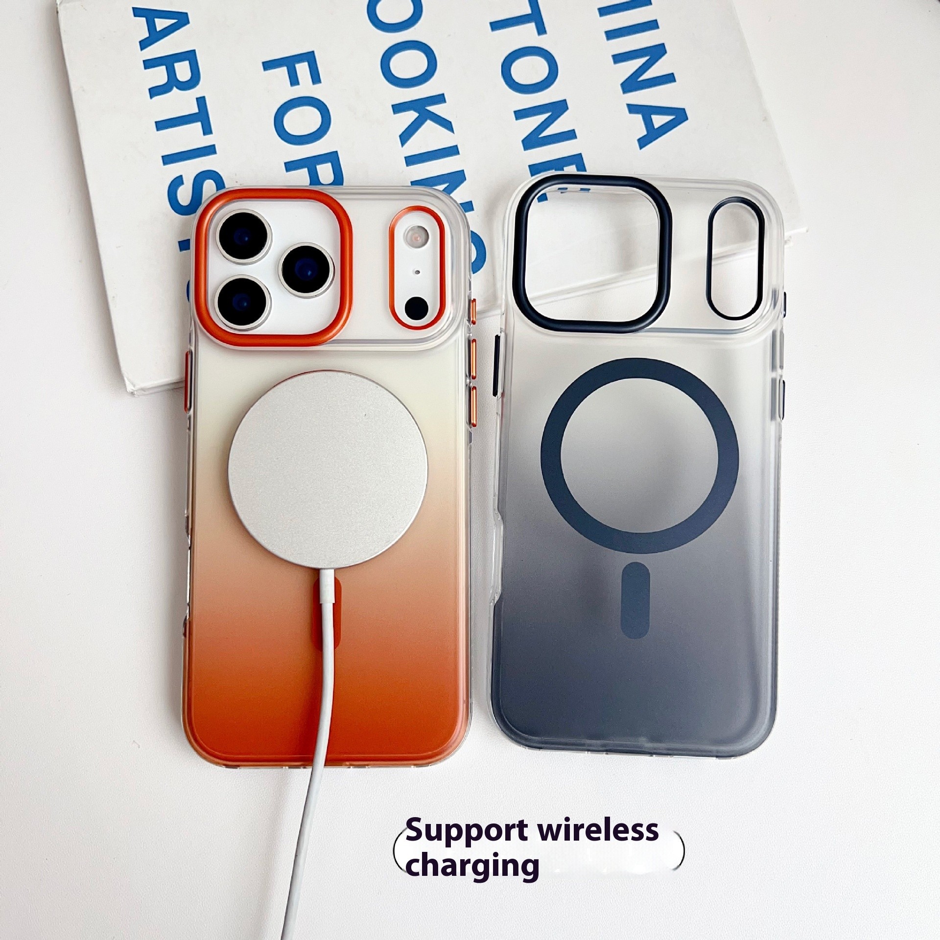 Laser Gradient Magnetic Aurora Applicable 17ProMax Frosted Mobile Phone Protective Case