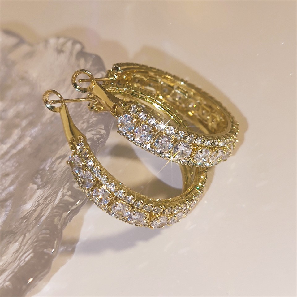Women's Irregular Retro Inlaid Zirconium Thick C- Shaped Earrings