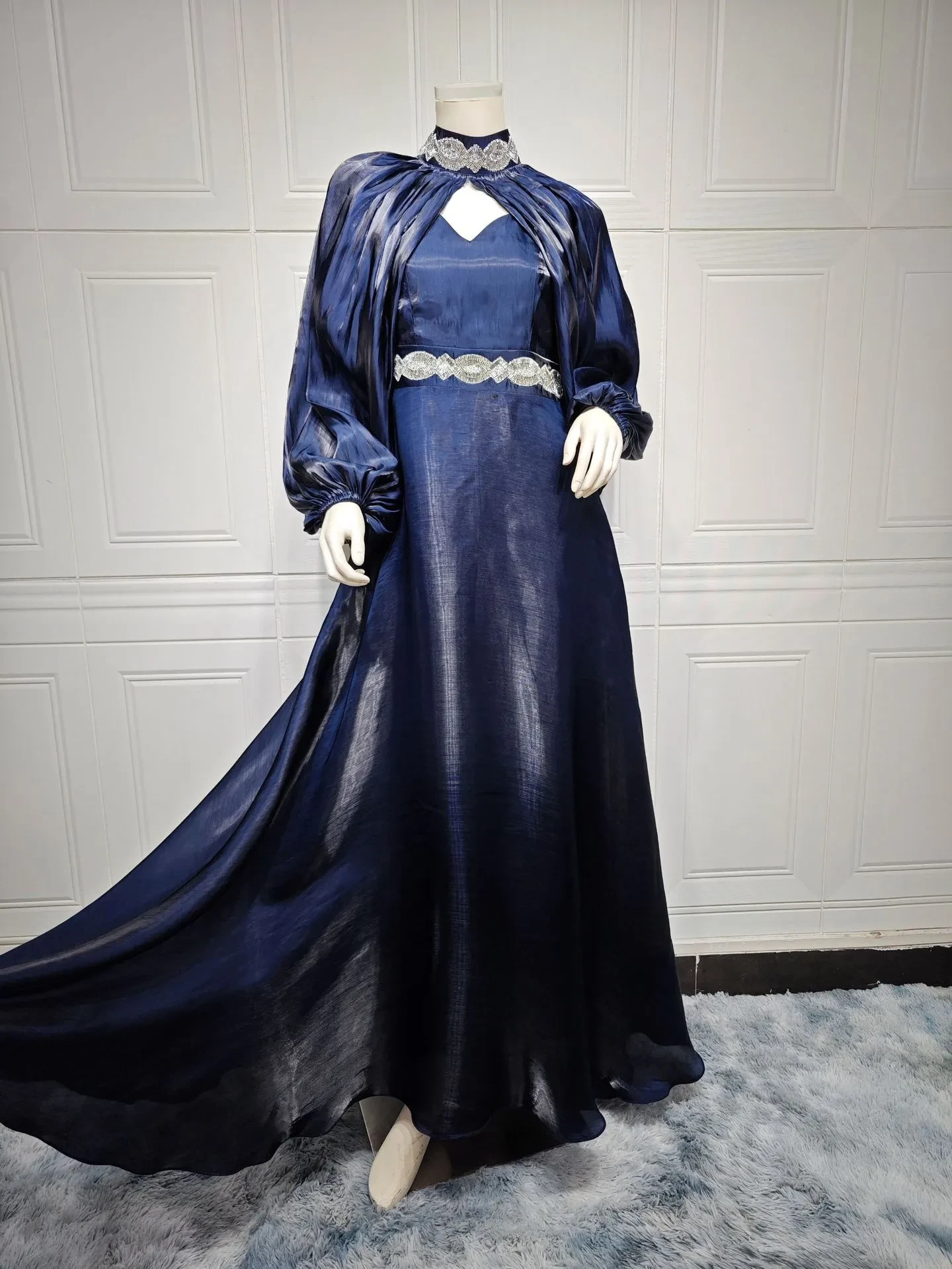 Women's Two-piece Hot Drilling Bright Silk Fashion Satin Robe Abaya