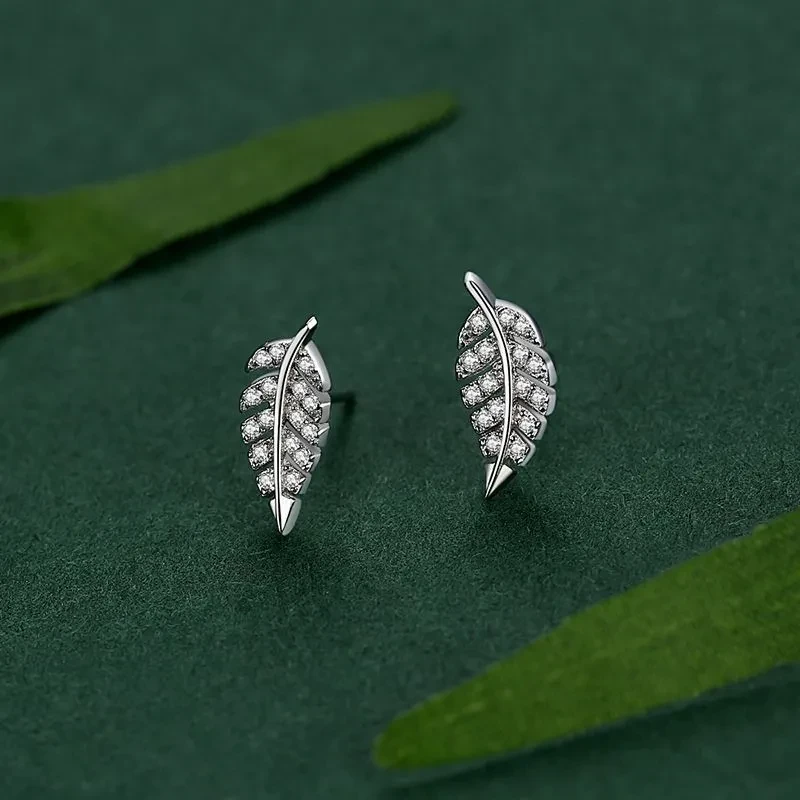 S925 Silver Forest Sweet Feather Stud Earrings