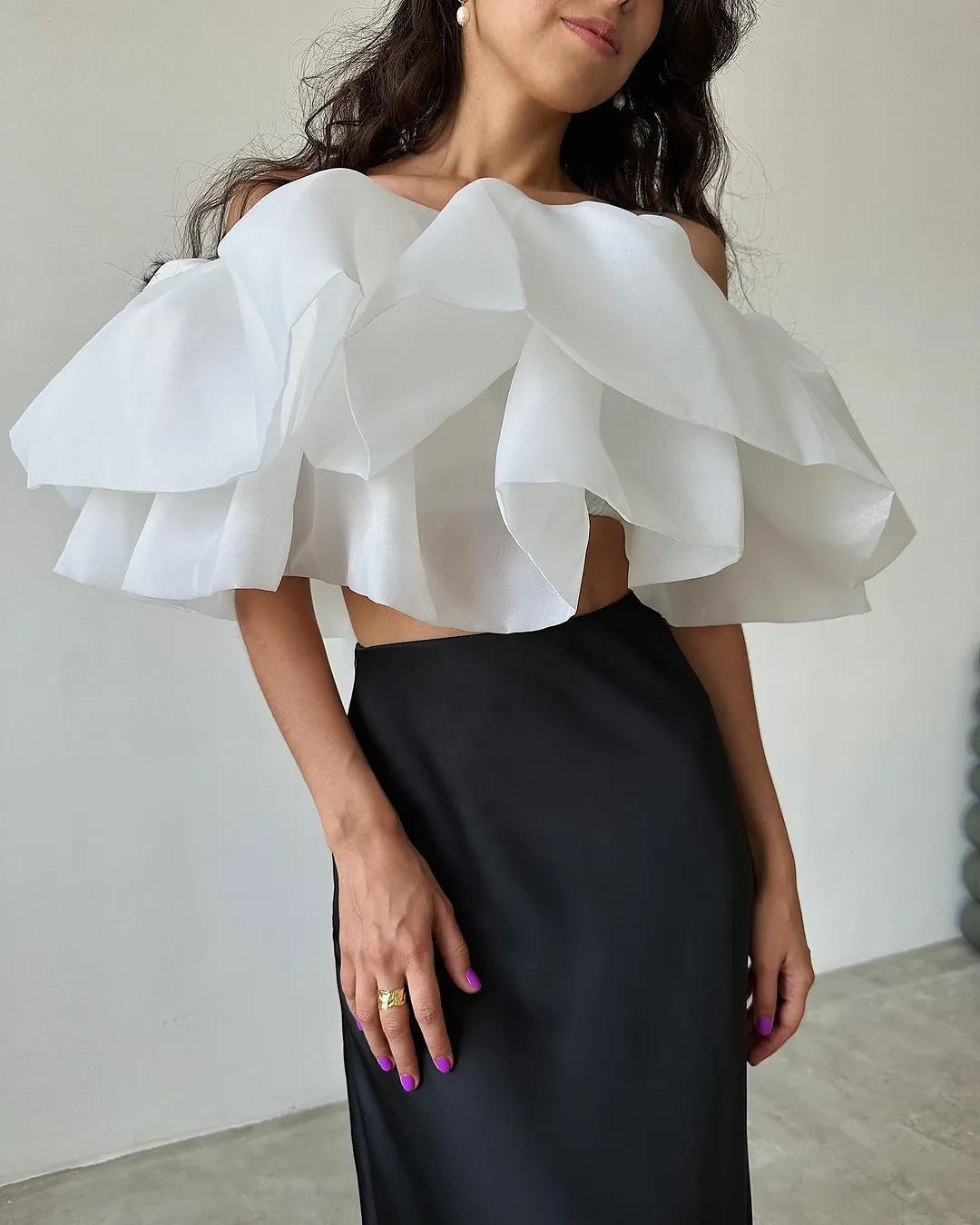 Elegant Off-shoulder Top Skirt Suit Women