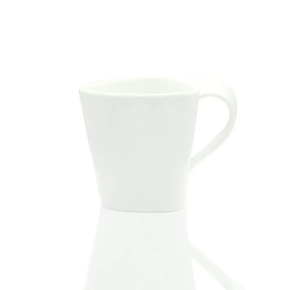 Crockery Triangle Cup with Handle White