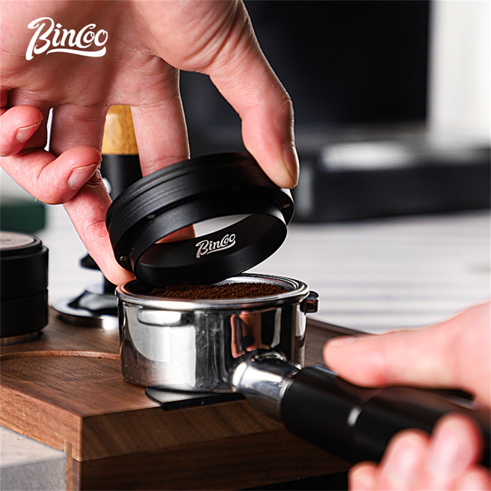 Bincoo Magnetic Espresso Dosing Funnel Anti-Static 51mm Portafilter Ring