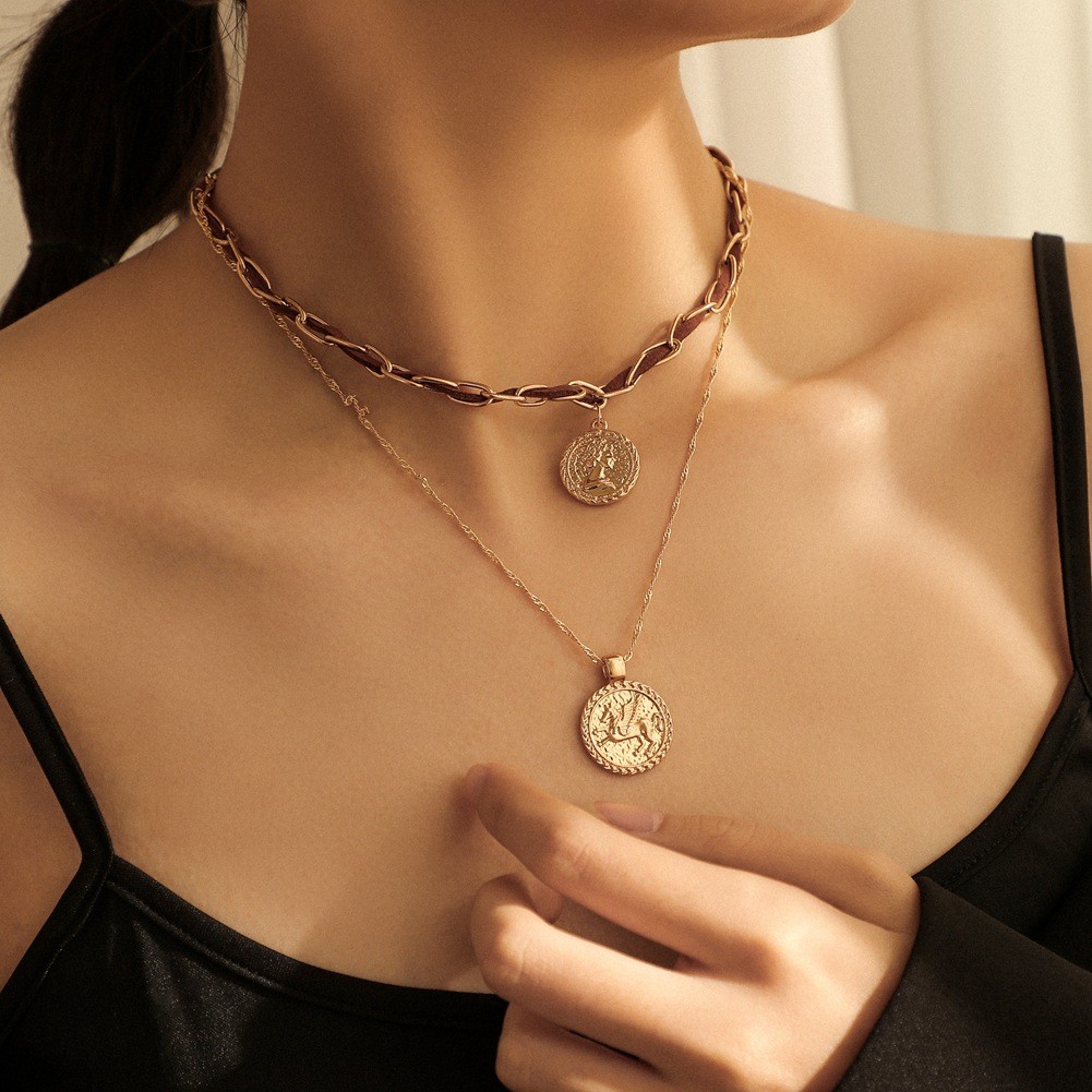 Rope Chain Pendant