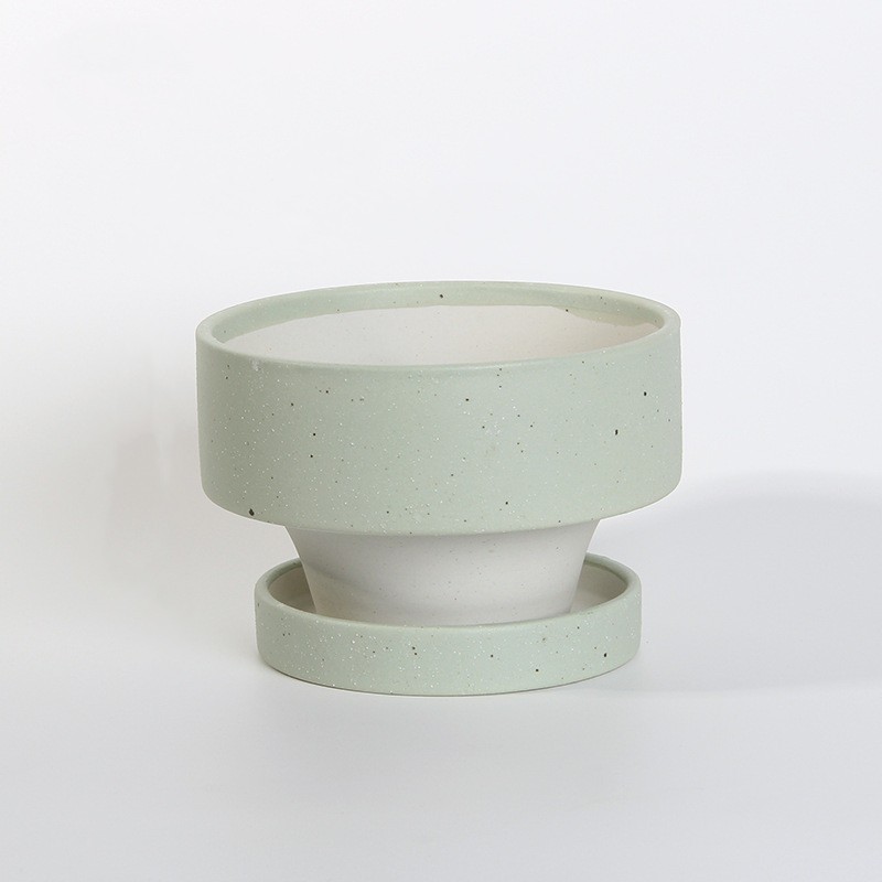 Planter With Tray