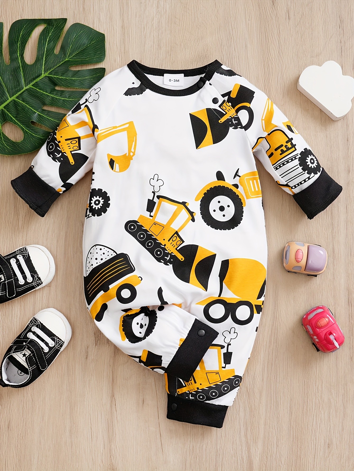 YIERYING Yellow Construction Vehicle Printed Long-Sleeve Onesie for Babies