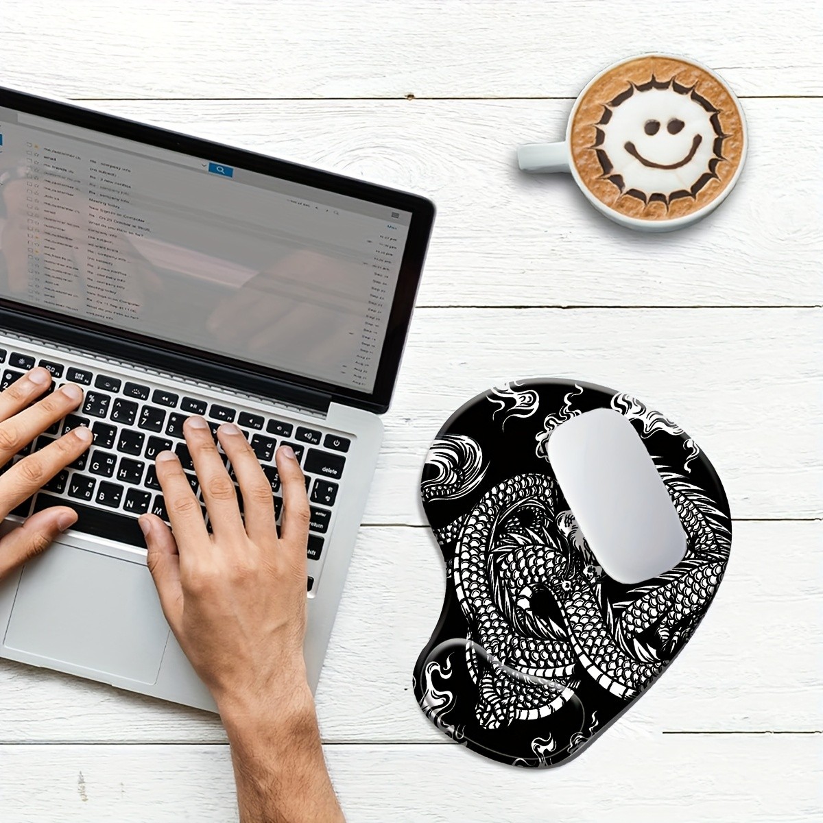 FOBIANJIE Stylish Mouse Pad with Wrist Support