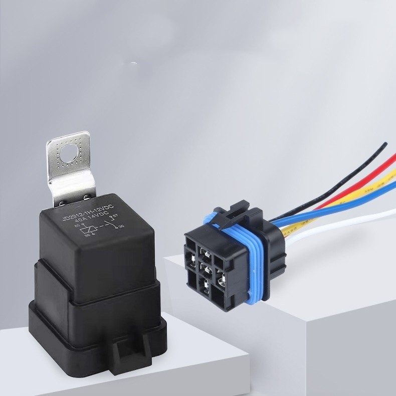 DC Relay with Socket