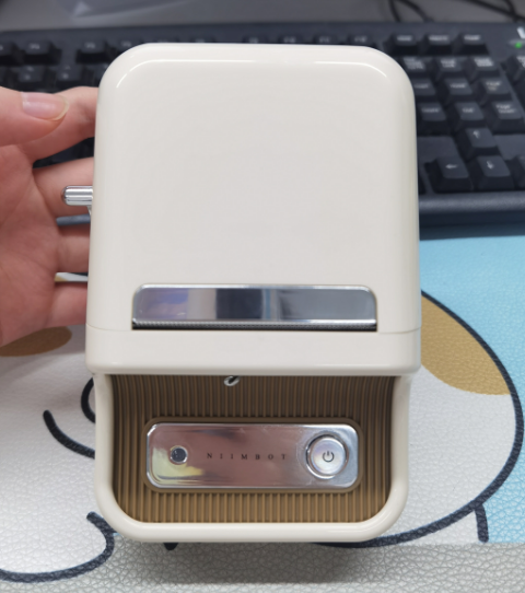 Inkless Bluetooth Label Maker