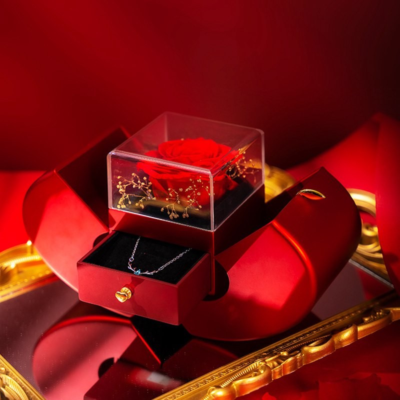 Rose Flower Box With Necklace
