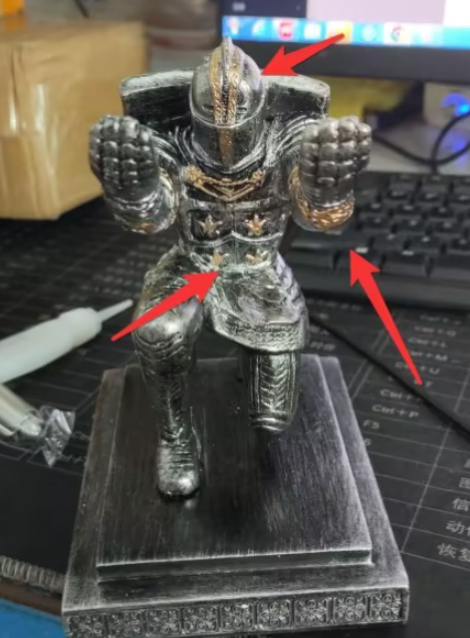 Knight Pen Holder