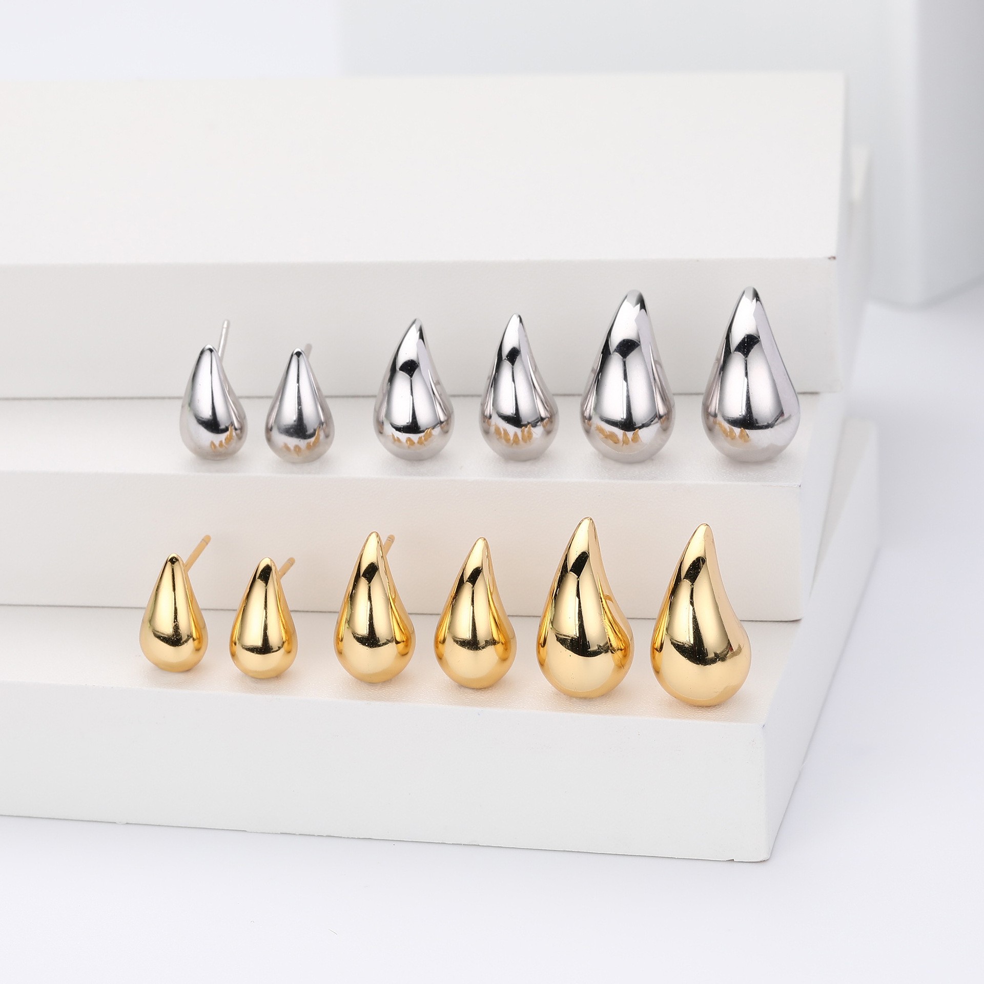 Simple Chunky Waterdrop Earrings