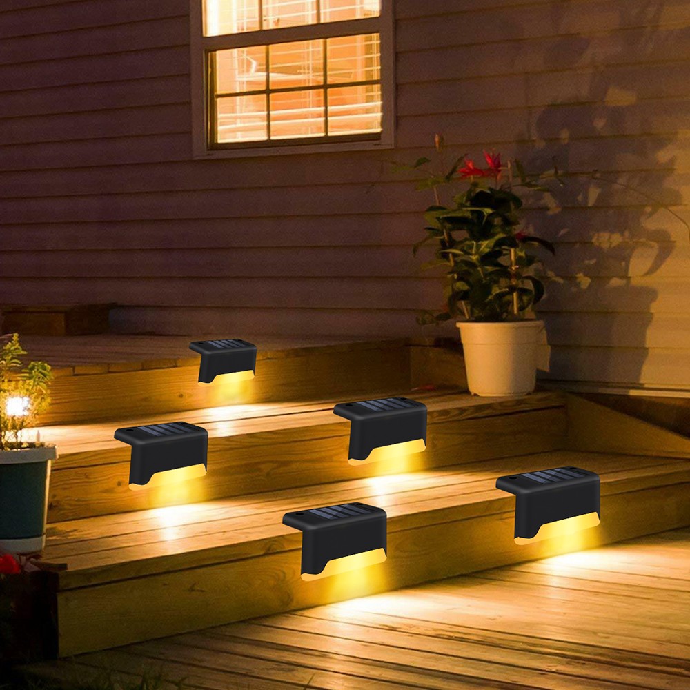 Outdoor LED Solar Lamp