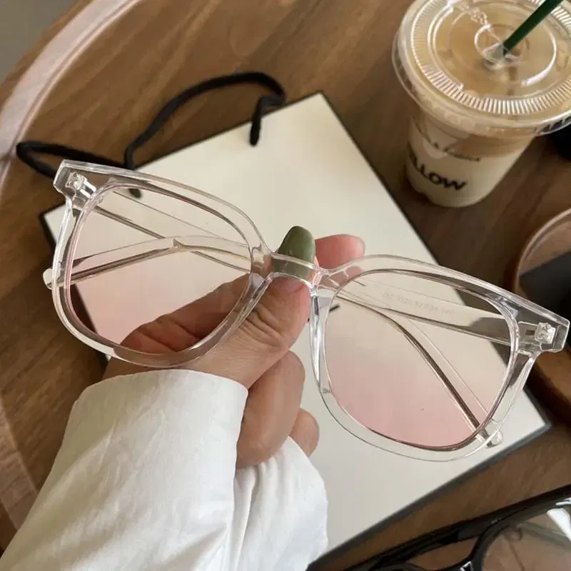 Color: green, Ships From: CHINA - Powder Blusher Glasses Korean Oversized Gradual Pink Sunglasses Fashion Computer Goggle Women's Gift Blue Light Blocking Glasses