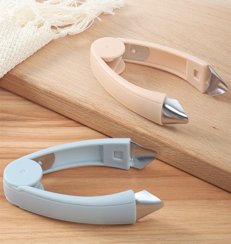 Multifunctional Pineapple Eye Remover Fruit Peeler