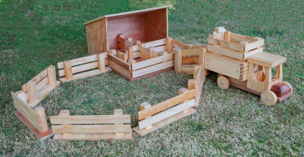 Wooden Stock Truck | NZ Handmade