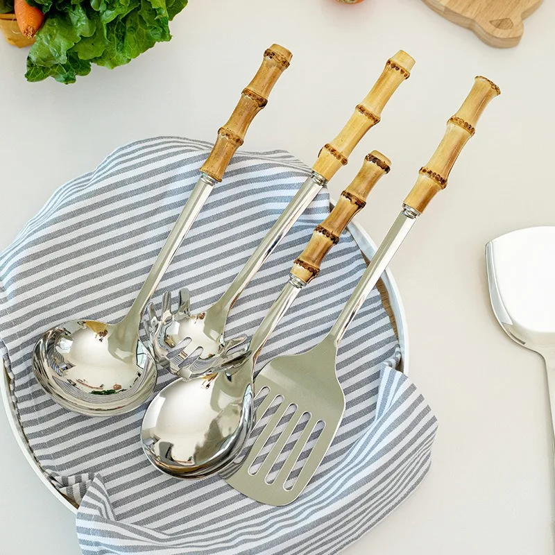 Color: army green - Natural bamboo handle stainless steel frying shovel Japanese-style soup spoon Creative new colander shovel kitchen utensils set