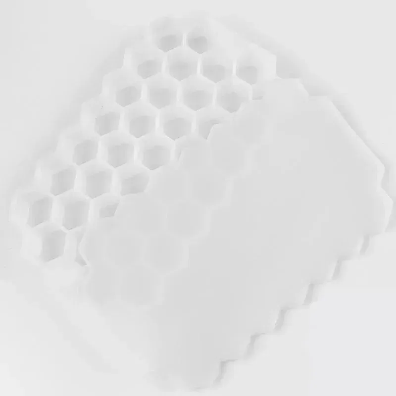 Color: black, Size: S - 4/2/1PCS Silicone Ice Cube Mold 148 Cube Large-capacity Ice Trays Food Grade Ice Maker BPA Free Reusable Ice Maker with Lids