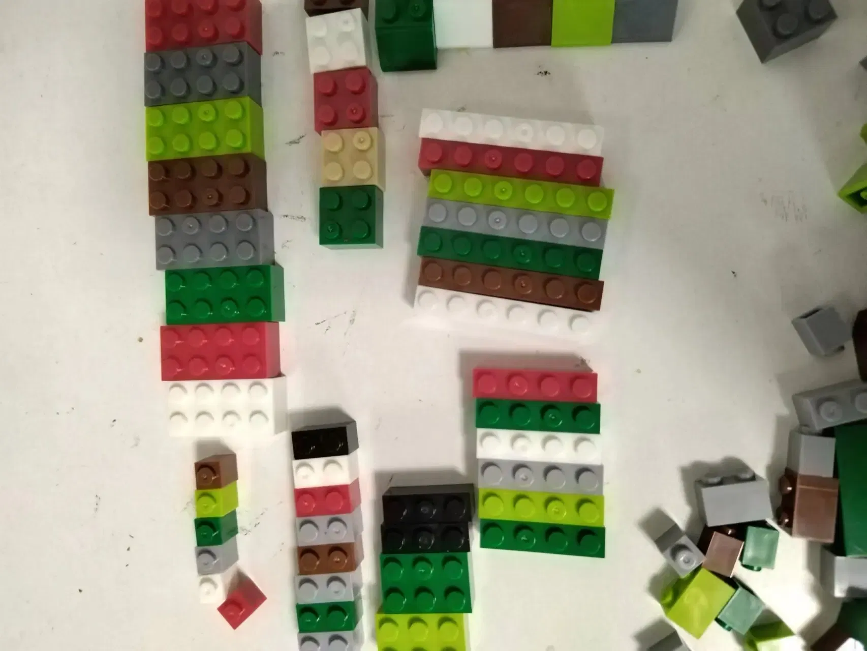 Color: Army Green - Bulk Building Blocks Large bricks 17 Single colour 260g Free assembly Compatible LEGO Children's educational creative toys DIY