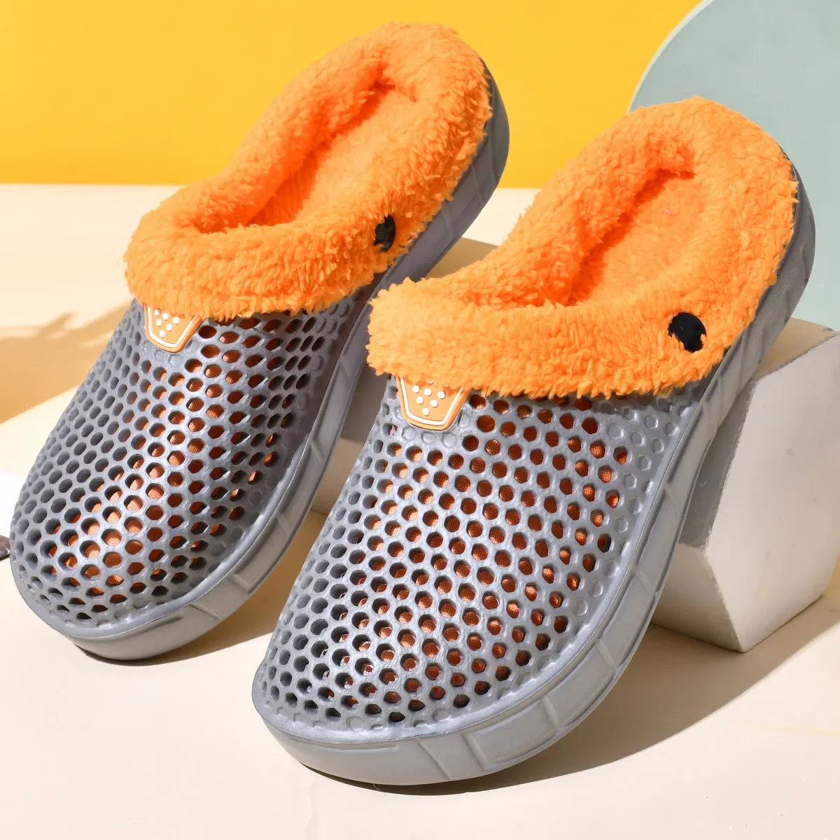 Color: Ivory, Shoe Size: 36 - Couple Style Men's and Women's Cotton Slippers Winter Warm Plus Velvet Thickened Clogs Mule Shoes