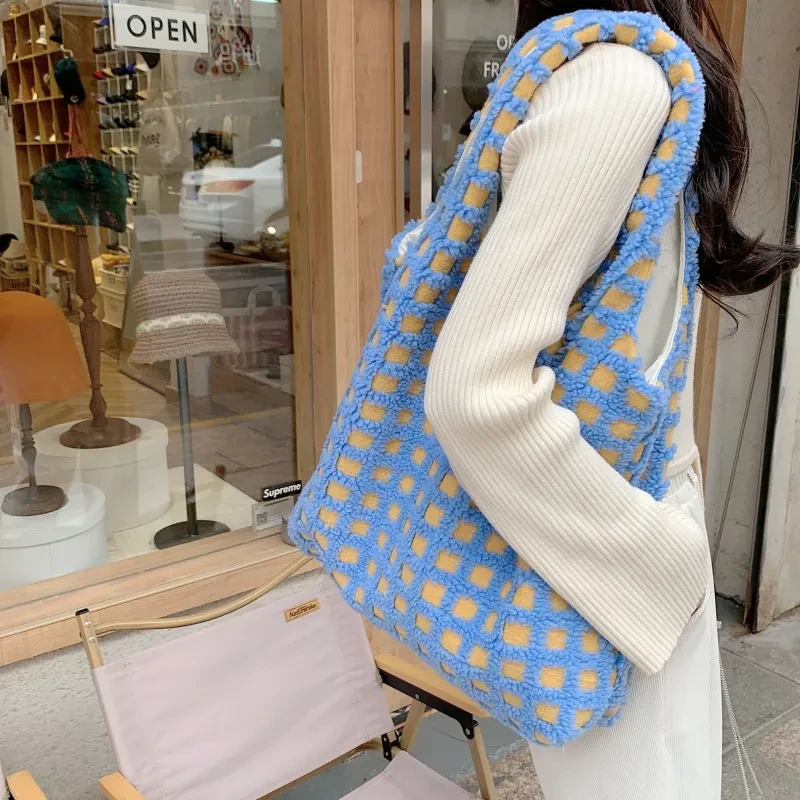 Waffle Flannel Minimalist Tote Bag
