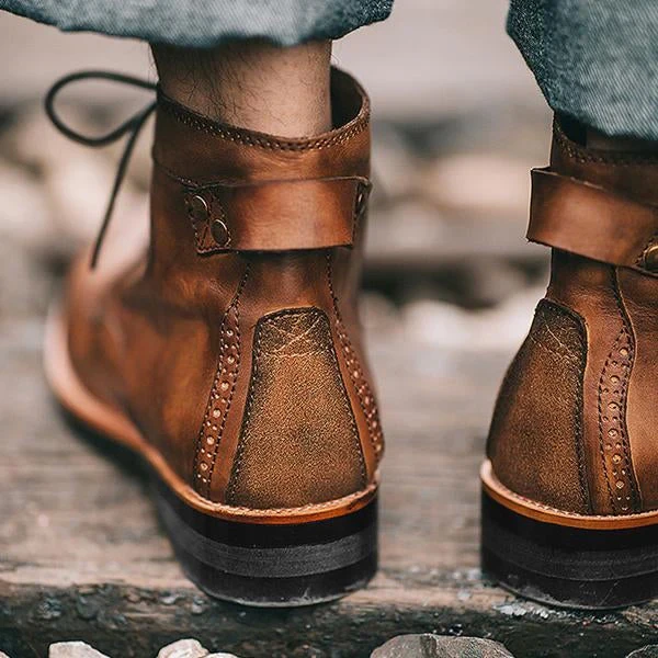 Vintage Men's Lace-Up Martin Boots