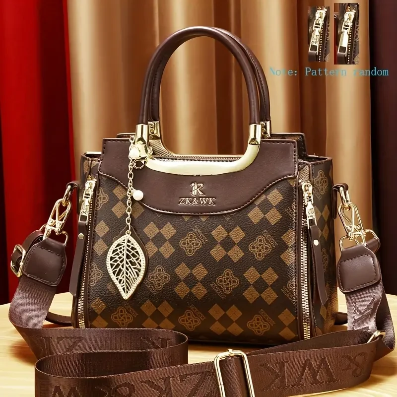 Chic Vintage-Inspired Handbag