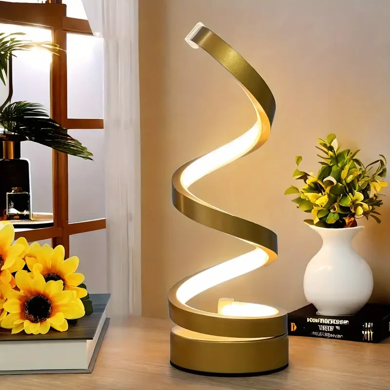 Vintage-Inspired Creative Desk Lamp