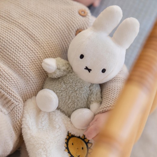 Miffy Fluffy Cuddle Cloth Green