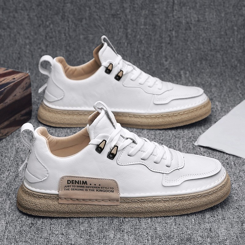 Versatile Men's Leather Casual Sneakers