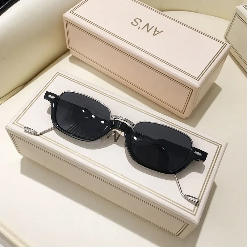 Half-frame Personality Sunglasses Trend Photo
