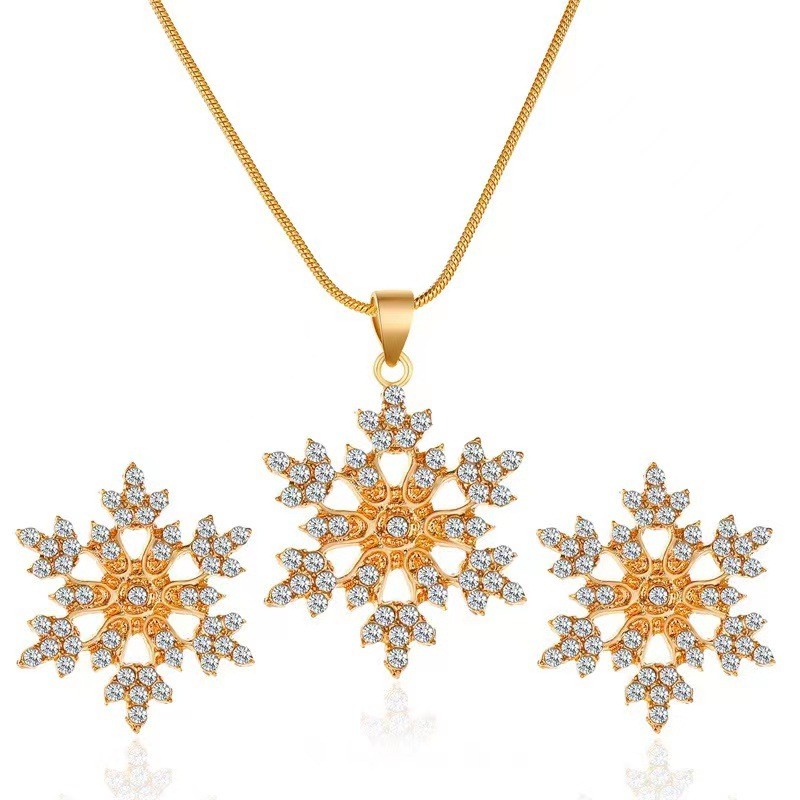Exquisite Zircon Snowflake Necklace
