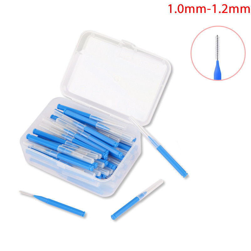 Orthodontic cleaning brush