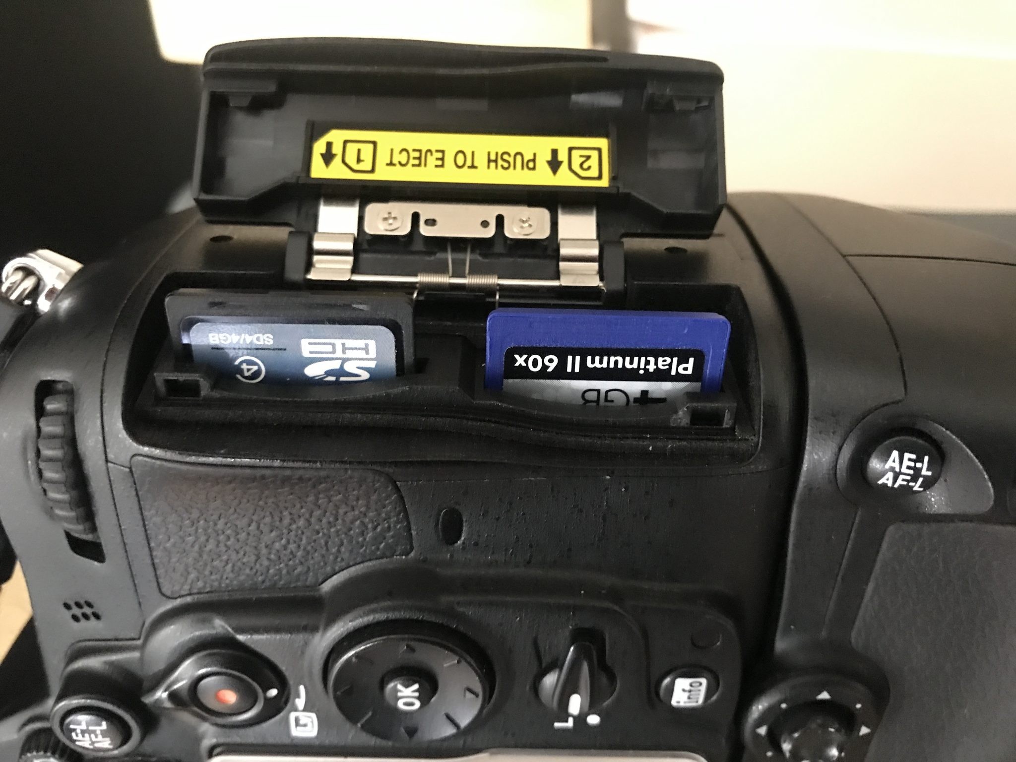 NIKON D7000 Digital Camera 16.2MP + Battery Grip + Nikon DX Lenses + Remote