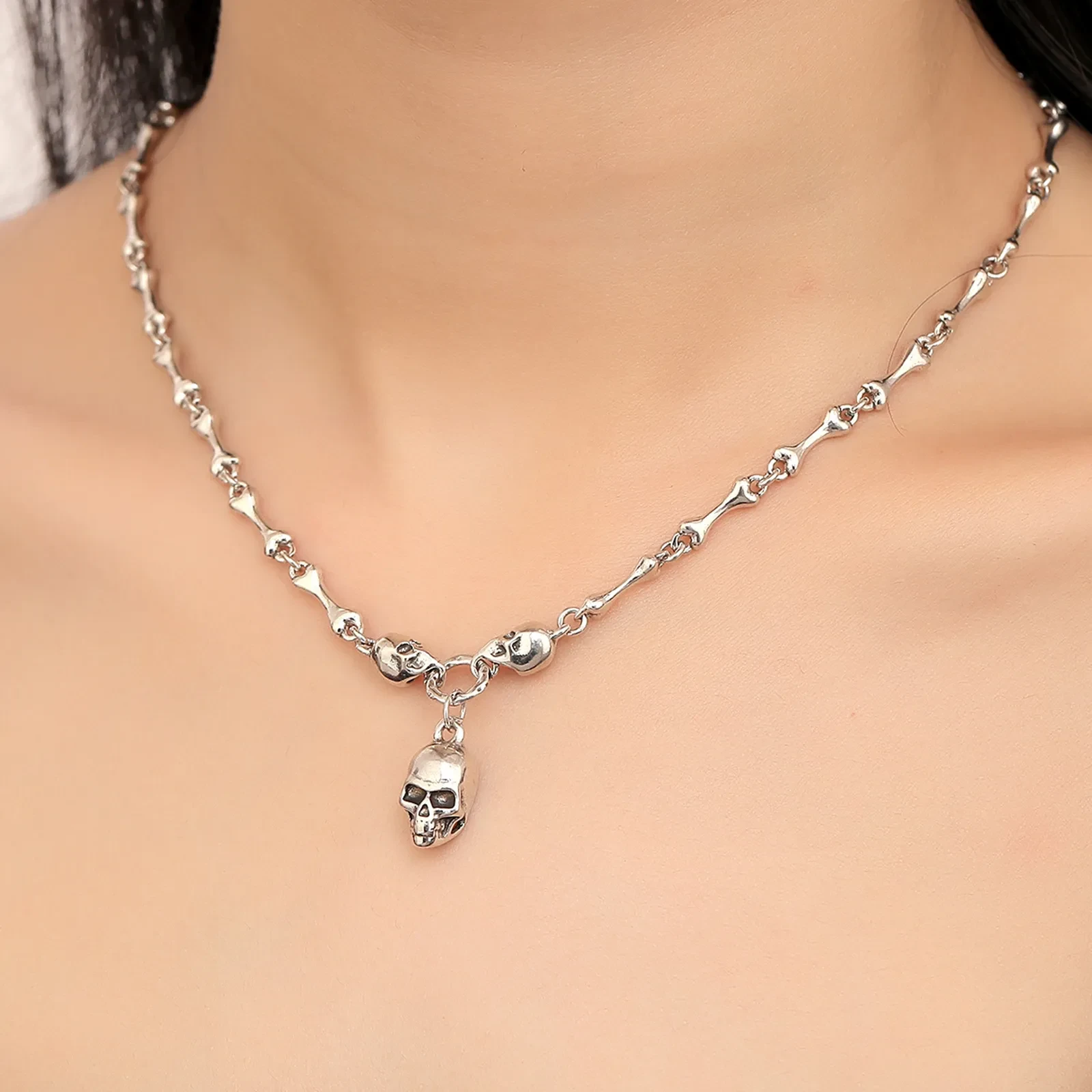 Niche Hip Hop Skull Pendant Tide