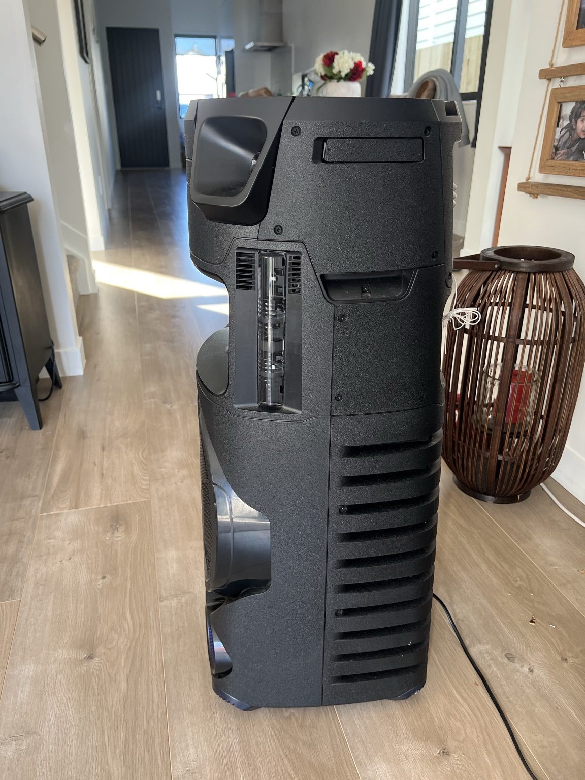 Sony speaker