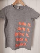 Grey Hukkit Boys T-Shirt Size 12