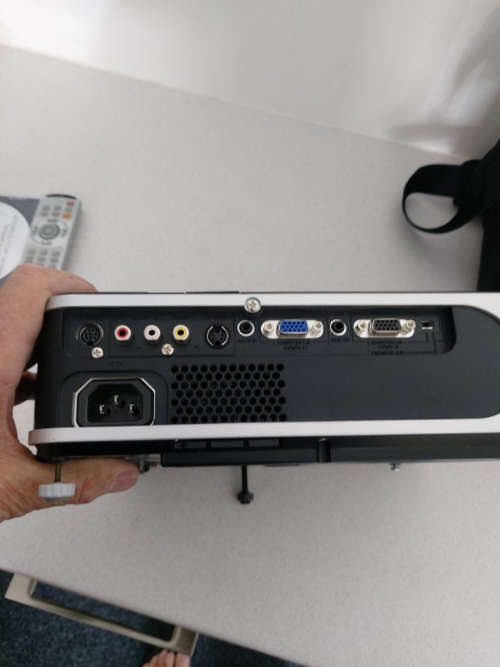 Toshiba LED Projector only 15 hours