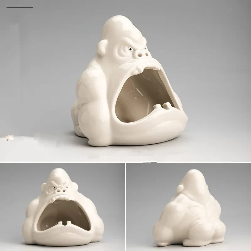 Car living room ceramic ashtray - Gorilla