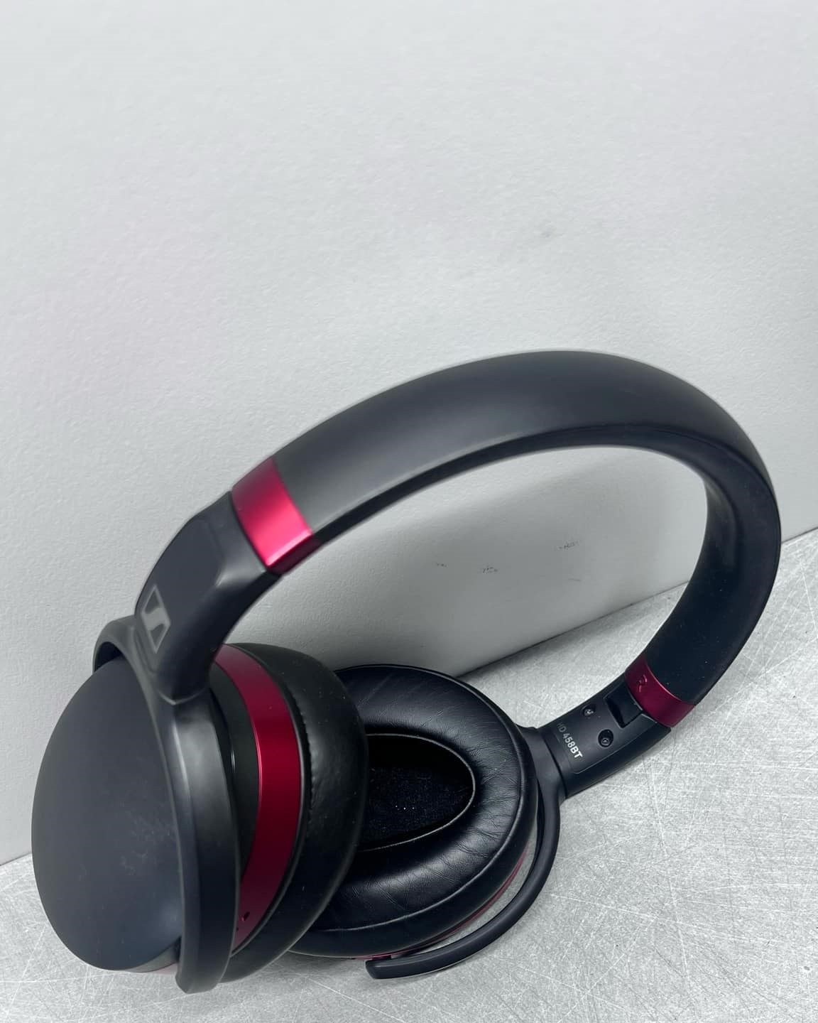 Sennheiser HD 458BT Headphones
