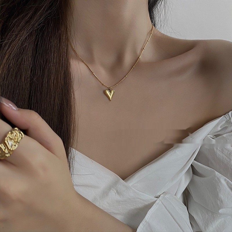 Love Light Luxury Metal Snake Bone Necklac