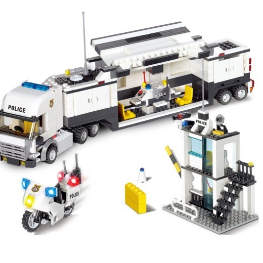 Classic Building Blocks Police Station Model