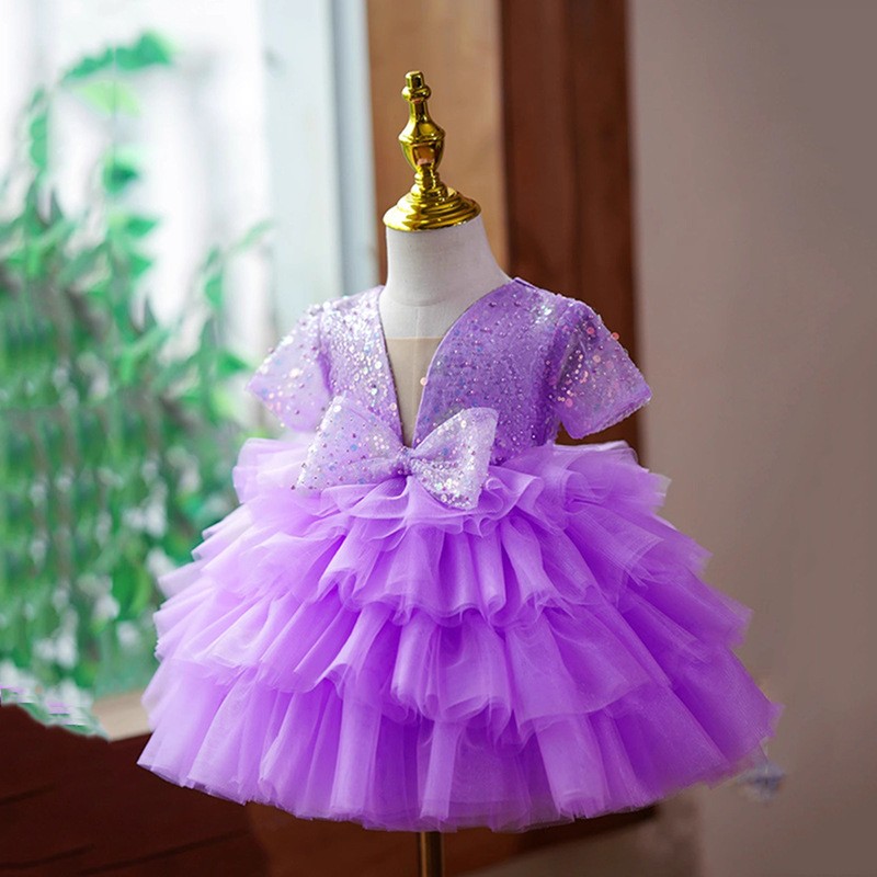 Girl Piano Playing Catwalk Performance Costumes