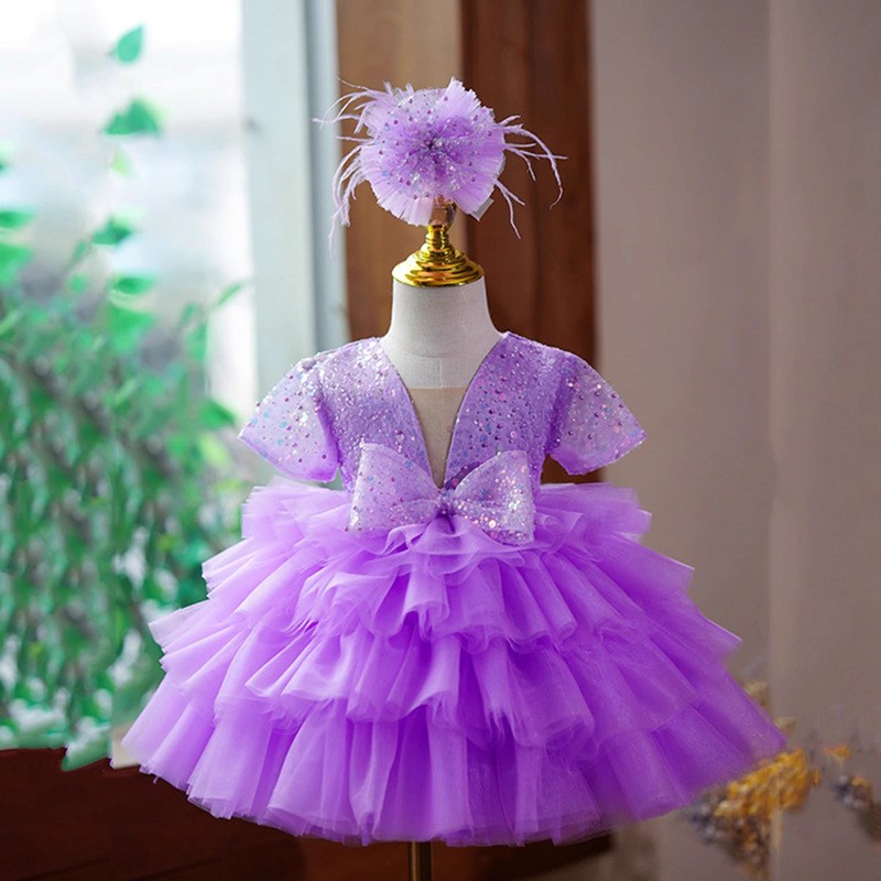 Girl Piano Playing Catwalk Performance Costumes