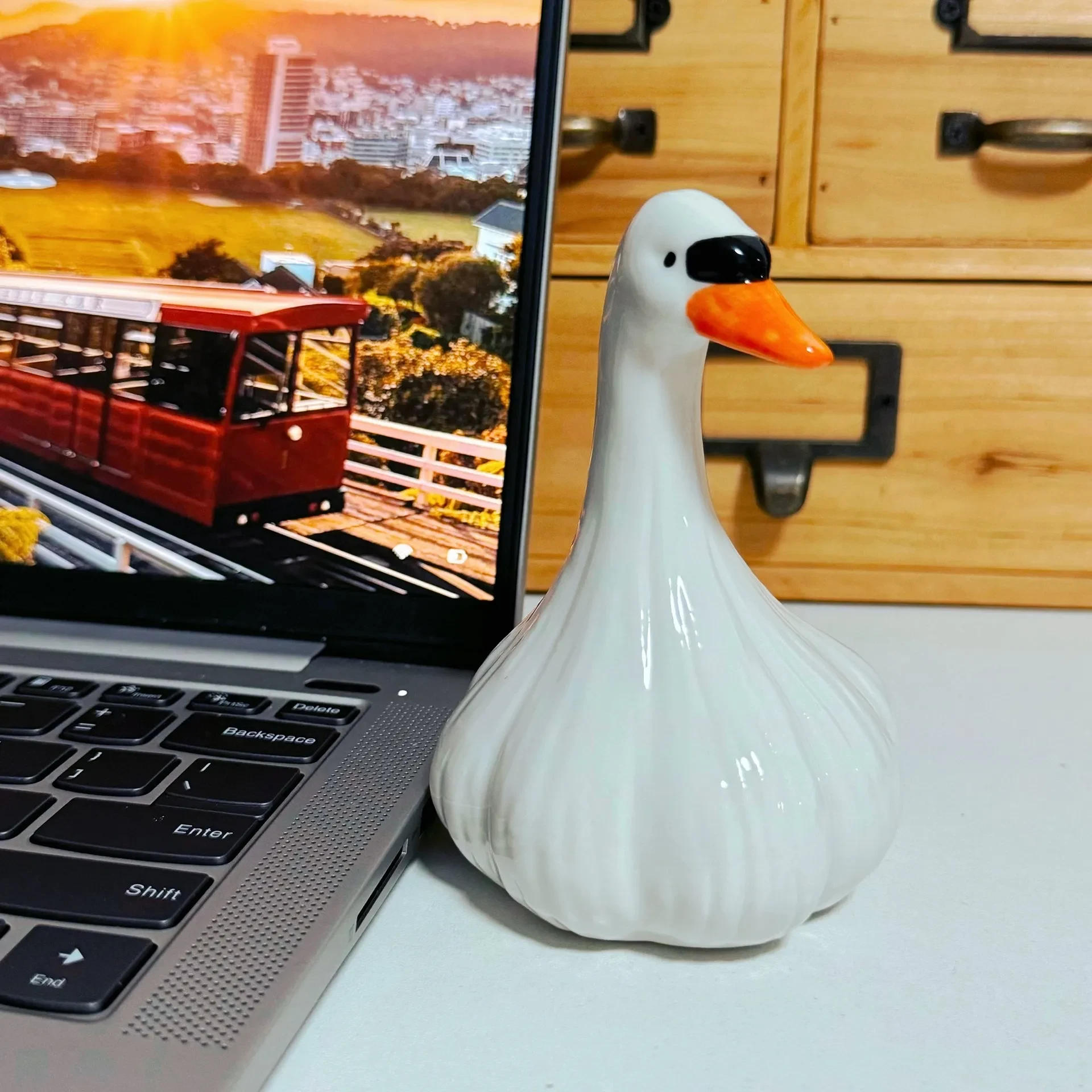 Creative Ceramic Duck Healing Desktop Ornaments