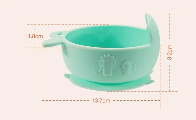 Children eating bowl