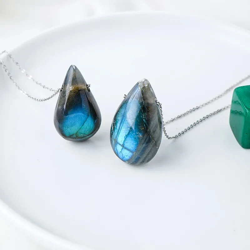 Natural Pull Feldspar Moonlight Original Stone Collar Pendant