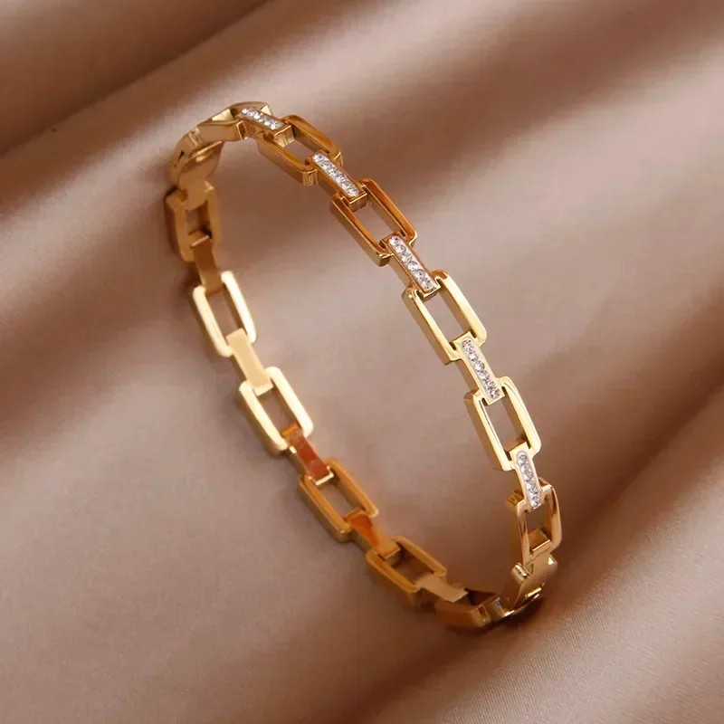 Classic Stainless Steel Hollow Geometric Charm Bracelet